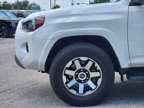 Used 2023 Toyota 4Runner TRD Off-Road image 5