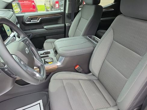 Certified 2024 Chevrolet Silverado 1500 LT Trail Boss w/ Protection Package AWD/4WD image 24