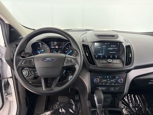 Used 2018 Ford Escape SE w/ SE SYNC Package AWD/4WD image 3