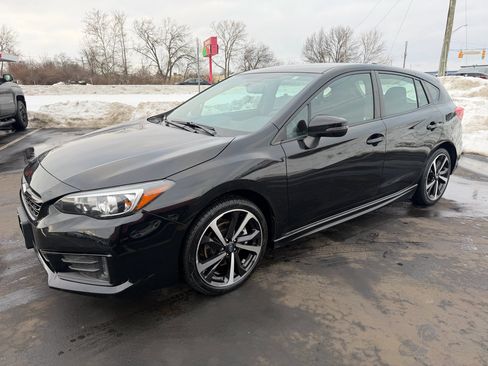 Used 2020 Subaru Impreza 2.0i Sport image 2