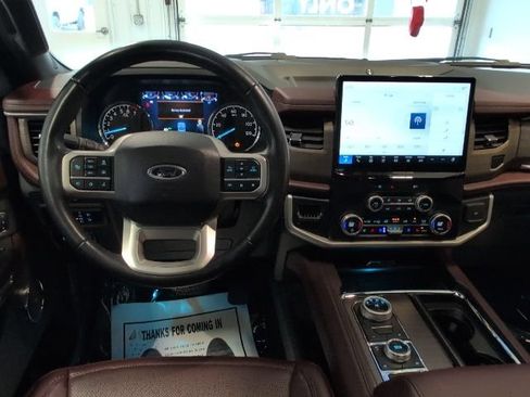 Certified 2024 Ford Expedition Limited AWD/4WD image 17