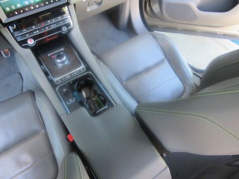 Used 2019 Jaguar F-PACE R-Sport AWD/4WD image 19