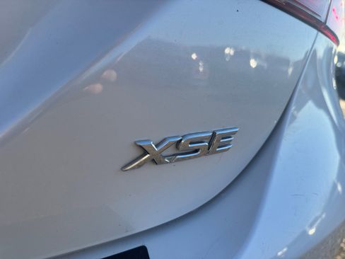 Used 2022 Toyota Camry XSE image 28