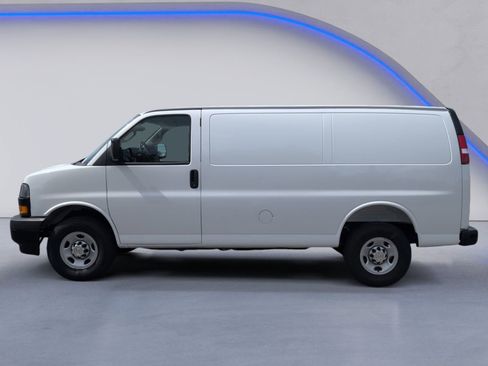 New 2026 Chevrolet Express 2500 RWD image 5