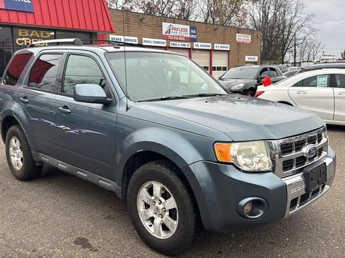 Used 2012 Ford Escape Limited image 3
