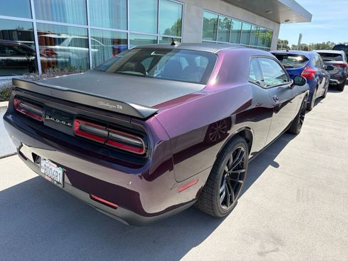 Used 2022 Dodge Challenger R/T Scat Pack w/ T/A Package RWD image 3