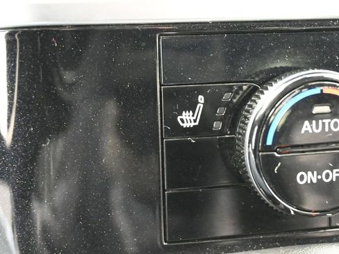 Used 2024 Nissan Pathfinder SL w/ SL Premium Package image 13