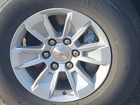 Certified 2025 Chevrolet Silverado 1500 LT image 14