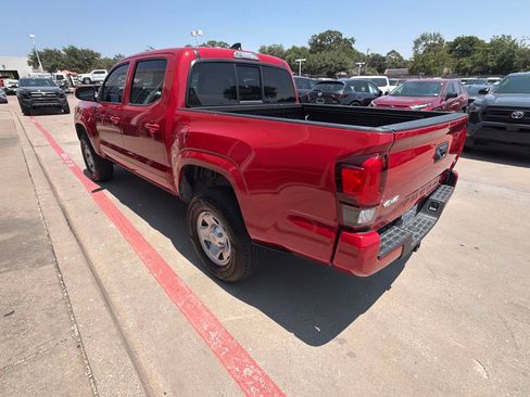 Used 2020 Toyota Tacoma SR AWD/4WD image 6
