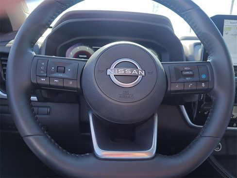 Certified 2023 Nissan Rogue Platinum image 28