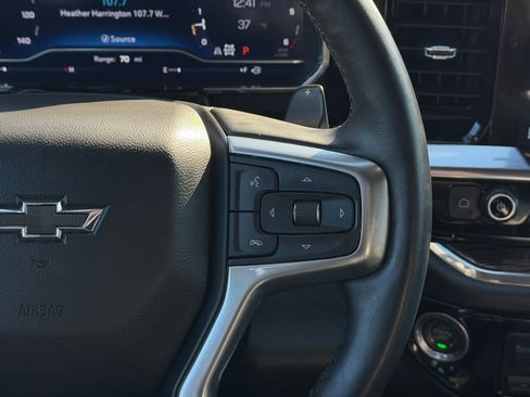 Used 2024 Chevrolet Silverado 1500 LT Trail Boss w/ LT Trail Boss Premium Package image 17