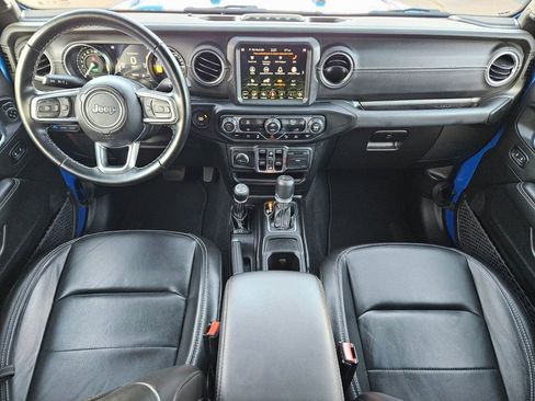 Used 2021 Jeep Wrangler Sahara w/ Safety Group image 9