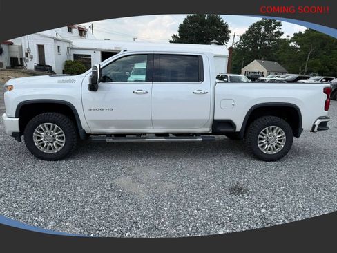 Used 2021 Chevrolet Silverado 3500 High Country w/ Z71 Off-Road Package AWD/4WD image 4