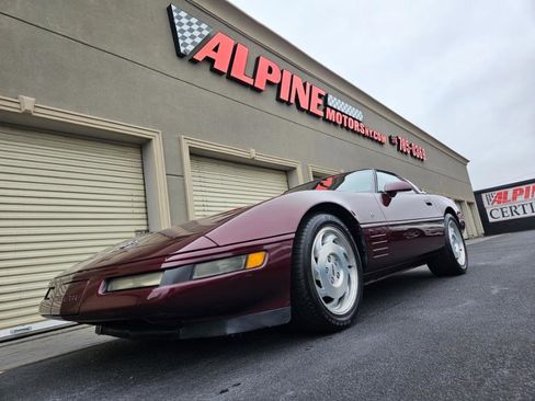Used 1993 Chevrolet Corvette Coupe image 25