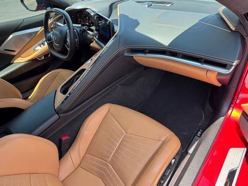Used 2025 Chevrolet Corvette Stingray Premium Conv w/ Z51 Performance Package RWD image 11