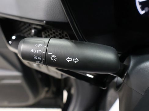 Used 2025 Honda CR-V EX-L image 39