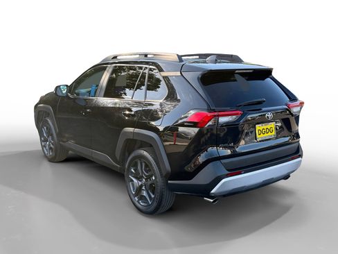 Used 2024 Toyota RAV4 Adventure image 3