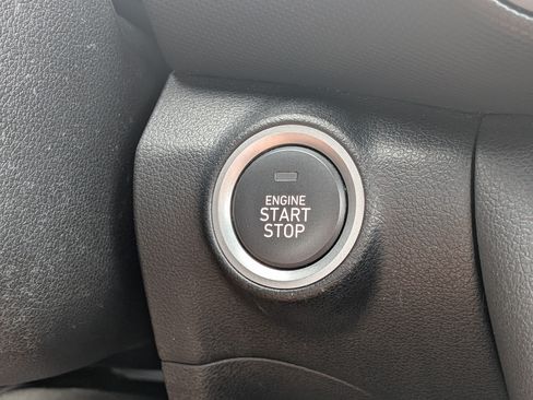 Used 2020 Hyundai Kona Limited AWD/4WD image 29