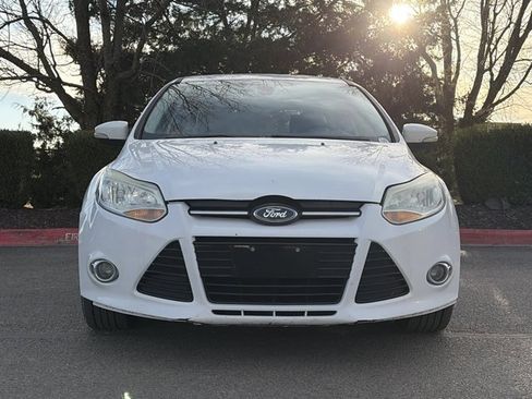 Used 2012 Ford Focus SEL image 10