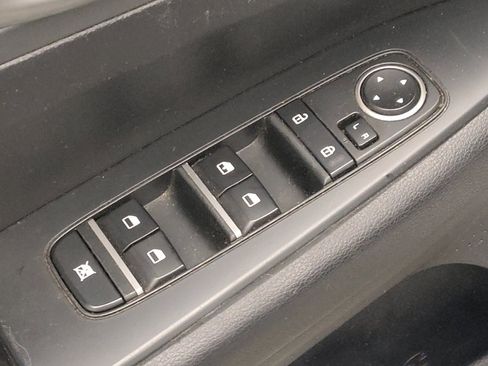 Used 2020 Kia Forte LXS FWD image 27