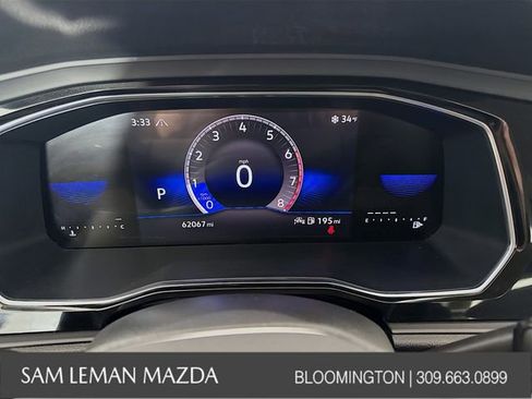 Used 2024 Volkswagen Jetta SE image 12