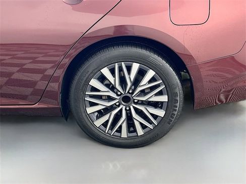 Used 2023 Nissan Altima 2.5 SV image 33