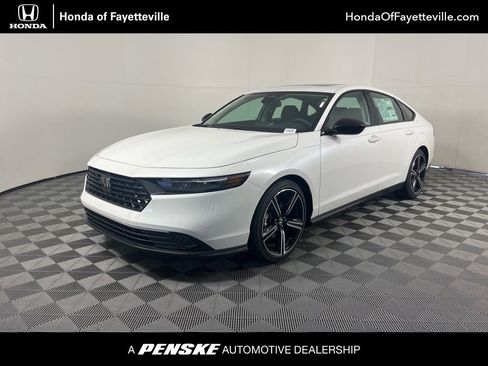 New 2026 Honda Accord SE image 1