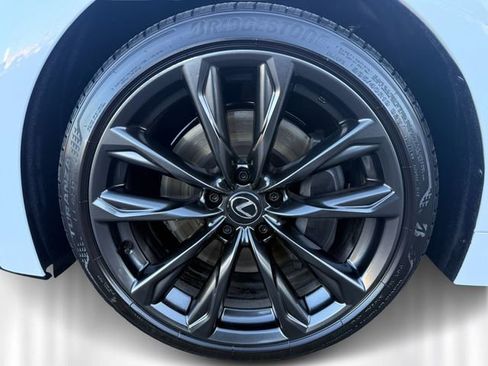 Certified 2024 Lexus IS 300 F Sport image 9