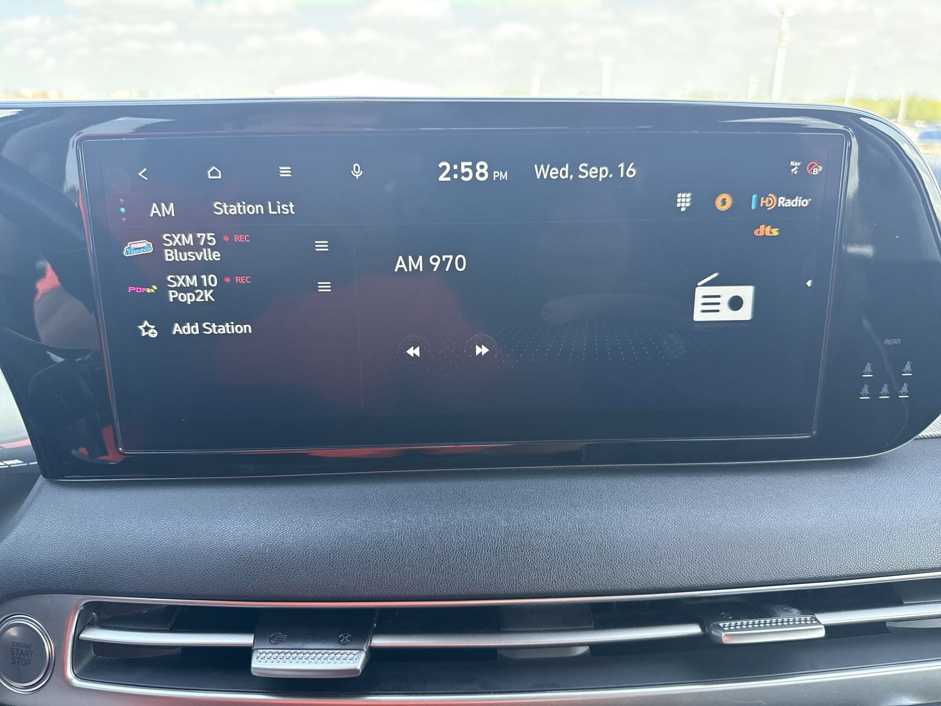 Used 2025 Hyundai Palisade SEL AWD/4WD image 12