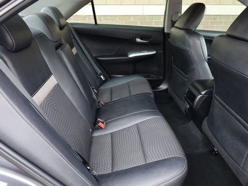 Used 2012 Toyota Camry SE image 22