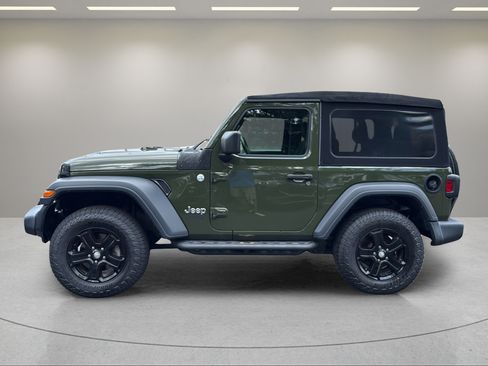 Used 2020 Jeep Wrangler Sport AWD/4WD image 9