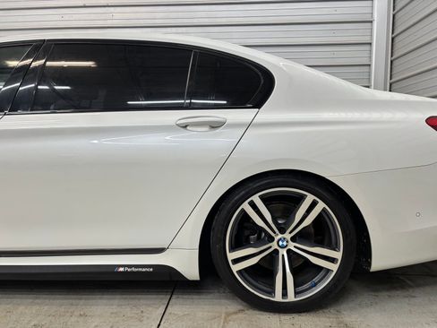 Used 2016 BMW 750i xDrive image 5