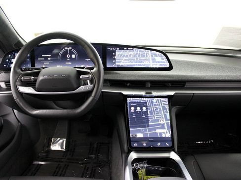 Used 2024 Lucid Air Pure image 12