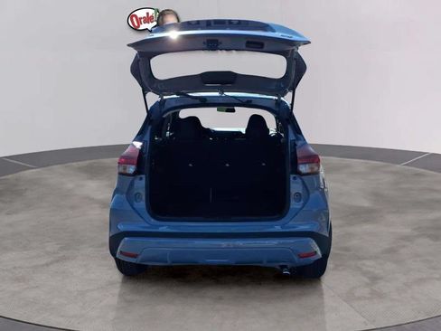 Used 2024 Nissan Kicks SV w/ Exterior Package FWD image 9
