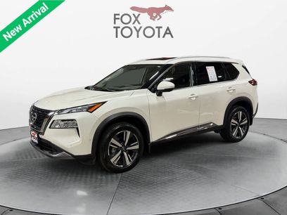 Used 2023 Nissan Rogue SL w/ SL Premium Package