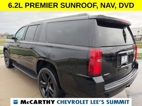 Used 2019 Chevrolet Suburban Premier image 14