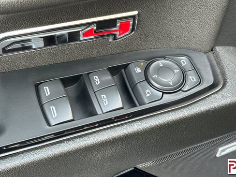 Certified 2024 GMC Sierra 1500 AT4 w/ Technology Package AWD/4WD image 12