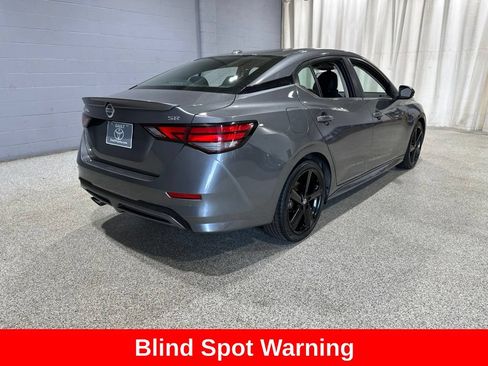 Used 2021 Nissan Sentra SR FWD image 3