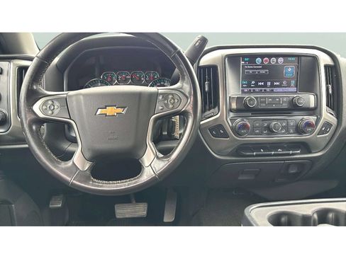 Used 2018 Chevrolet Silverado 1500 LT w/ All Star Edition AWD/4WD image 13