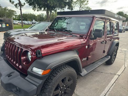 Used 2021 Jeep Wrangler Unlimited Sport w/ Sun And Sound Package AWD/4WD image 3