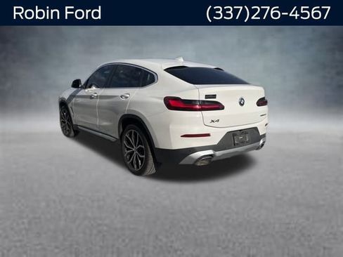 Used 2023 BMW X4 xDrive30i w/ Premium Package image 3