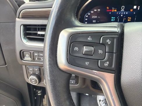 Used 2022 Chevrolet Tahoe Z71 w/ Z71 Off-Road Package AWD/4WD image 10