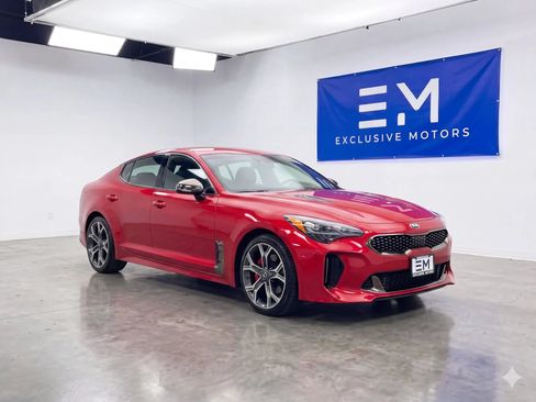 Used 2018 Kia Stinger GT2 RWD image 1