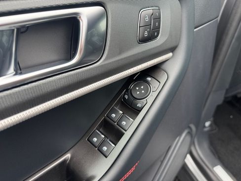 New 2026 Ford Explorer ST-Line w/ ST-Line Street Pack AWD/4WD image 16