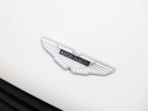 Used 2015 Aston Martin Vanquish Volante RWD image 8