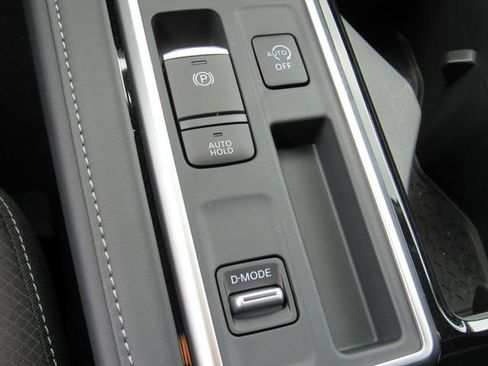 New 2026 Nissan Pathfinder SL FWD image 27