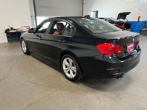 Used 2016 BMW 328i Sedan RWD image 5