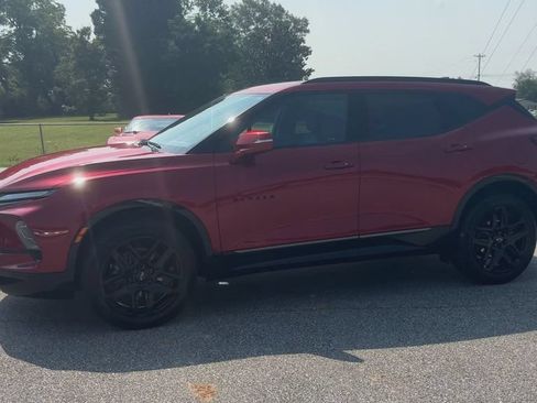 Certified 2024 Chevrolet Blazer RS w/ Enhanced Convenience Package FWD image 5
