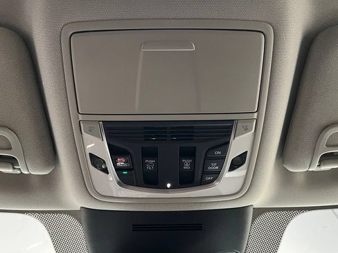 New 2026 Acura MDX w/ Technology Package AWD/4WD image 9