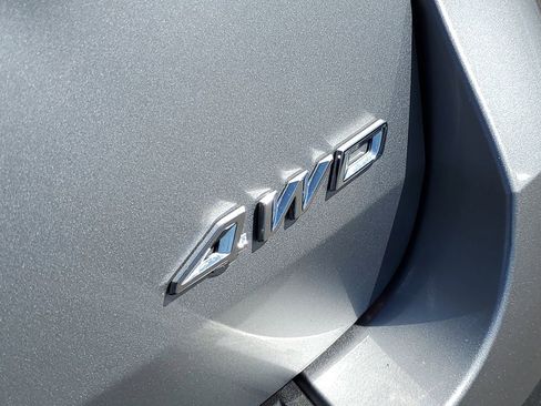 Certified 2022 Ford Explorer XLT w/ Equipment Group 202A image 40